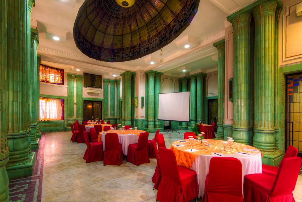 Semesta Heritage Hotel & Convention Semarang Exterior foto